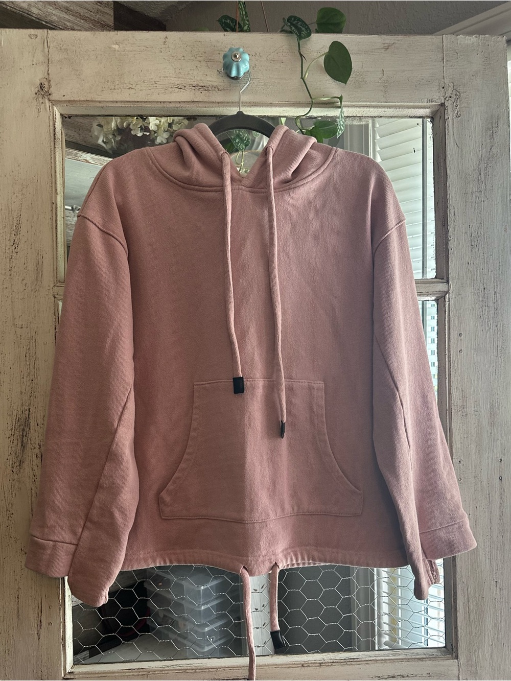 NYTT | Dusty Rose Pullover Hoodie